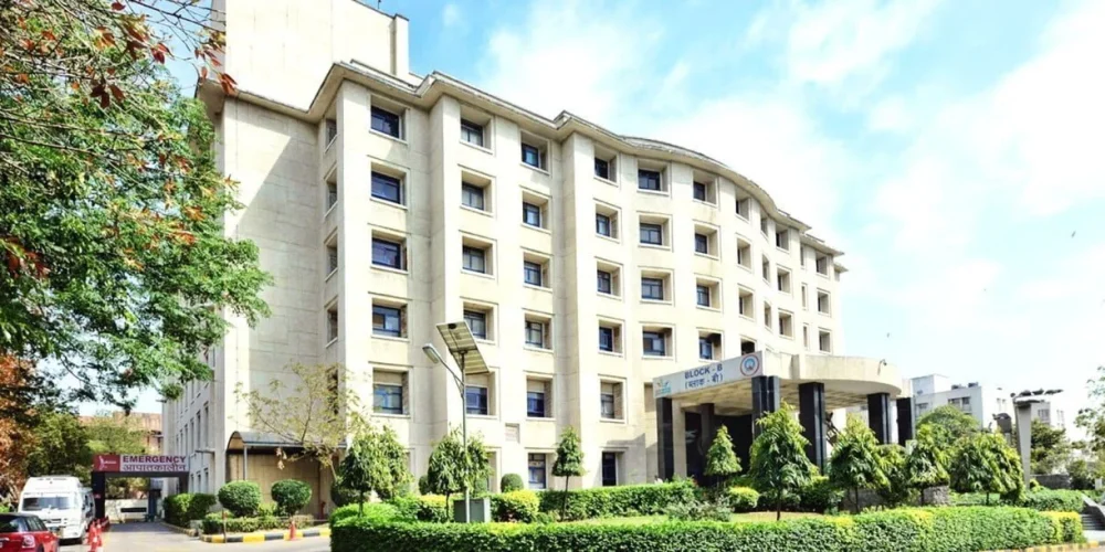 Batra-Hospital-and-Medical-Research-Centre-New-Delhi-1