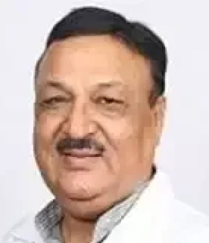 dr.-yash-gulati-orthopedic-surgeon-compressor-min