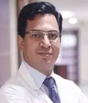 dr._hitesh_garg_-_orthopaedics_spine_surgeon-min